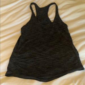 LULULEMON size 6 tank top!!!